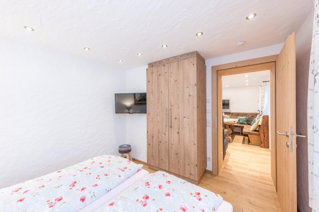 Haus Moesenlechner Apartman Maishofen Kültér fotó